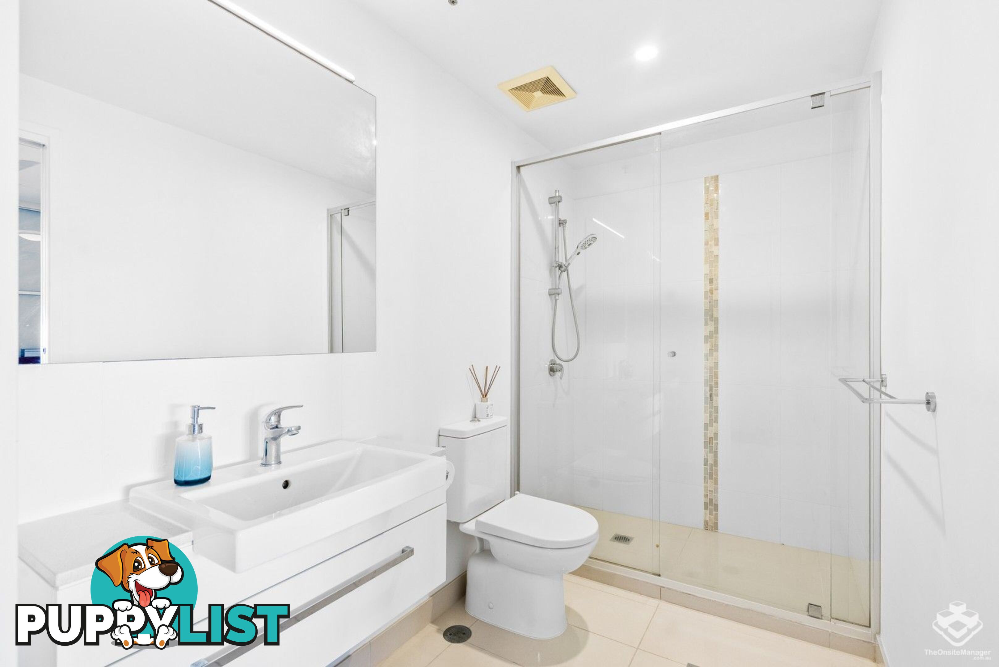 ID:21153108 17 Bath Street Labrador QLD 4215