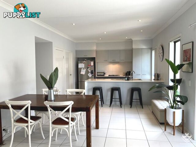 ID:21157794 16 Surbiton Court Carindale QLD 4152