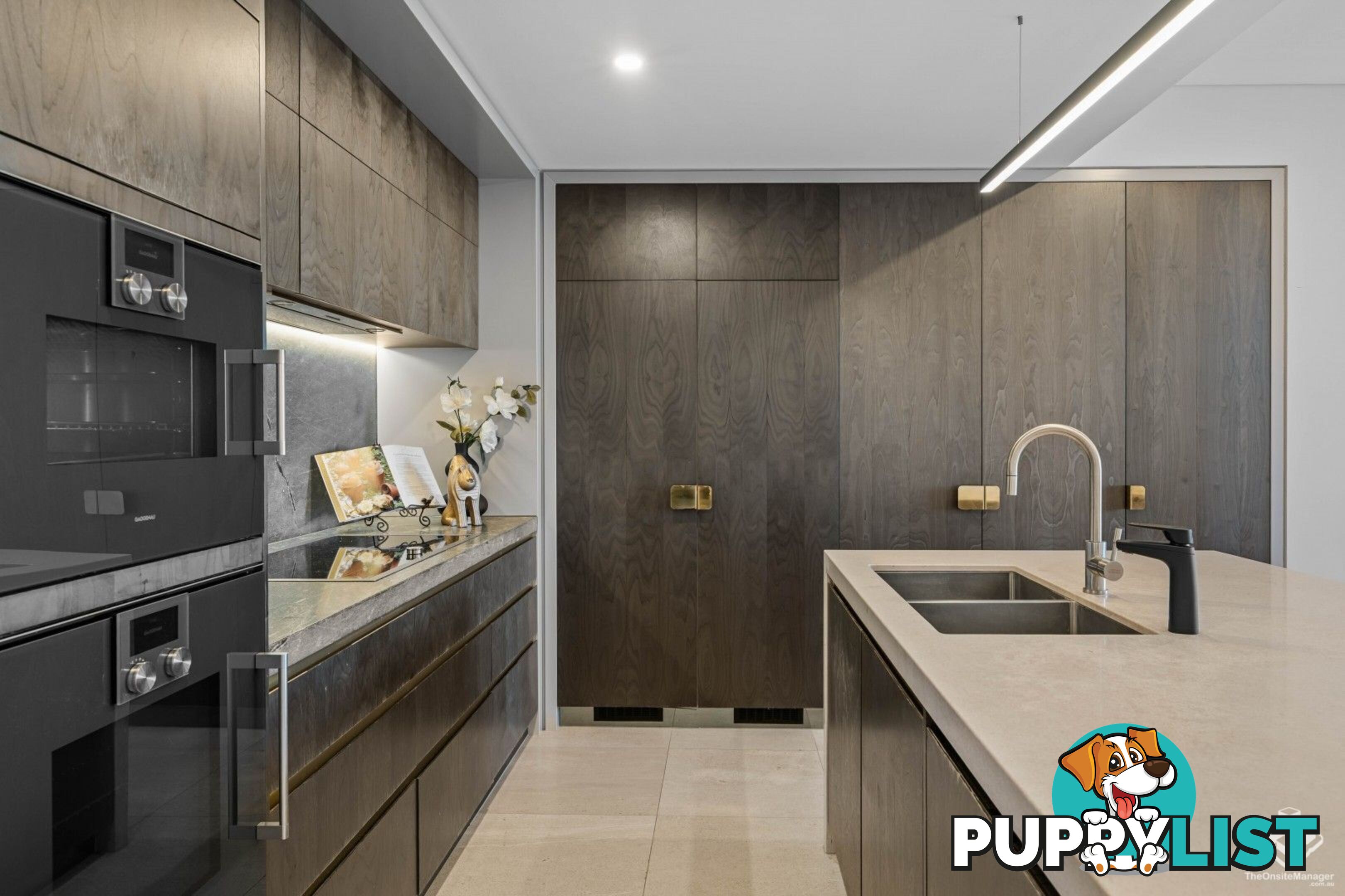 402/527 Coronation Drive Toowong QLD 4066