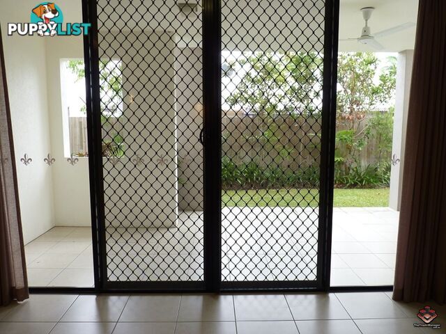 6-24 Henry Street West End QLD 4810