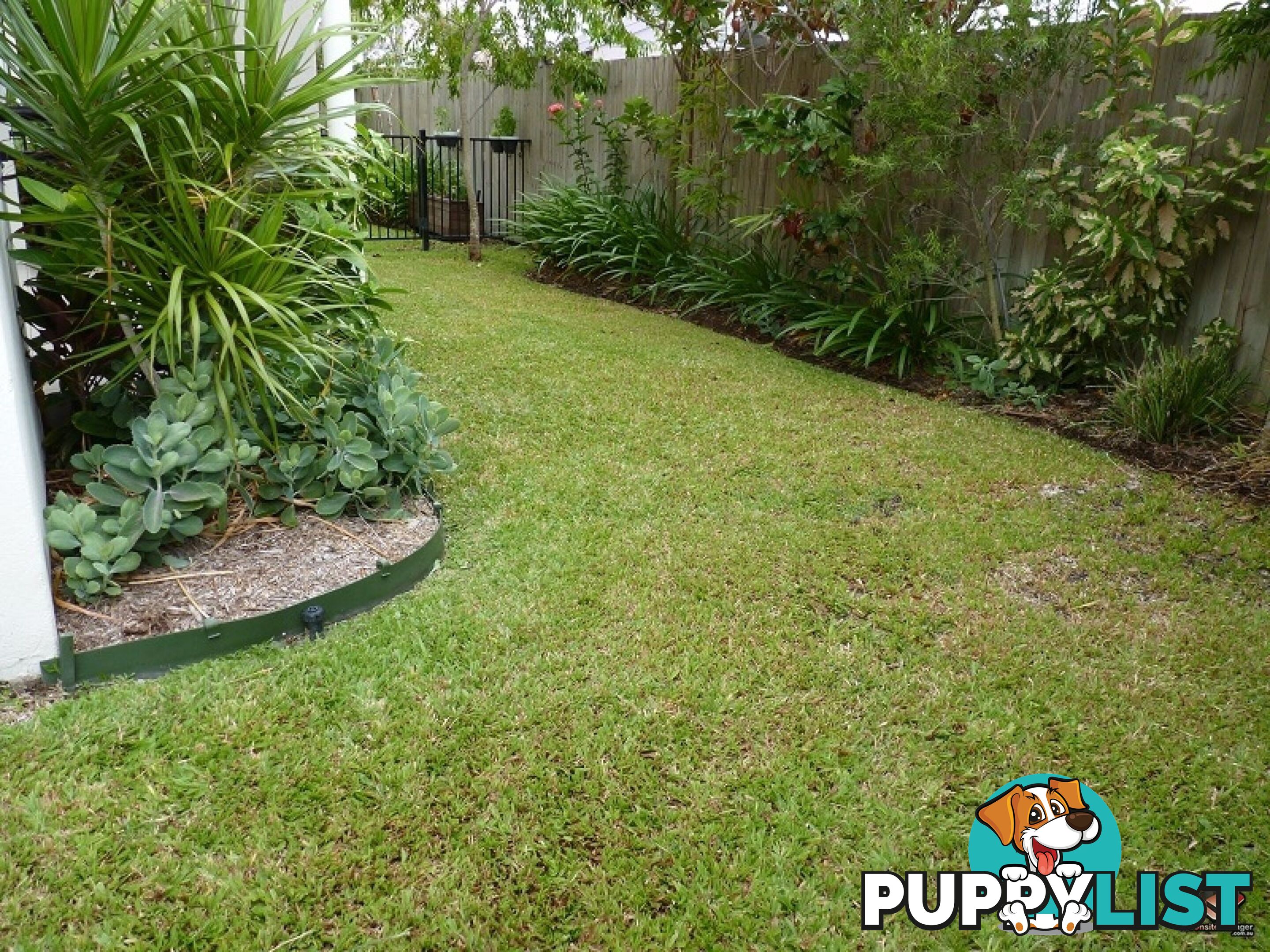 6-24 Henry Street West End QLD 4810