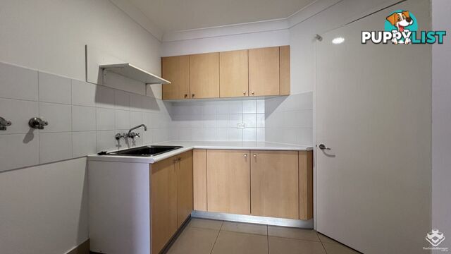 2/76 Worendo Street Southport QLD 4215