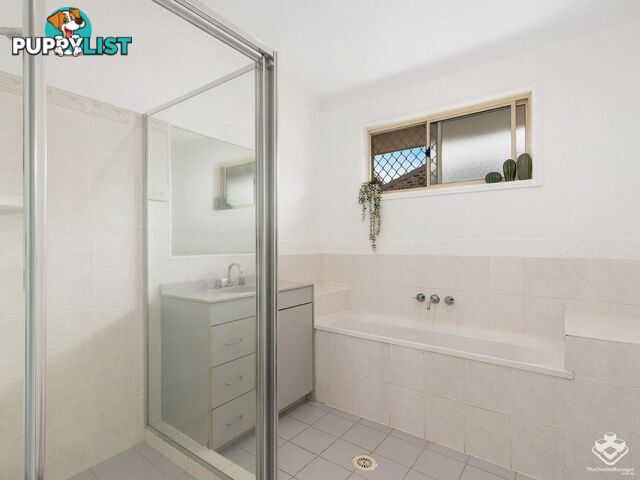 58 River Oak Drive Helensvale QLD 4212