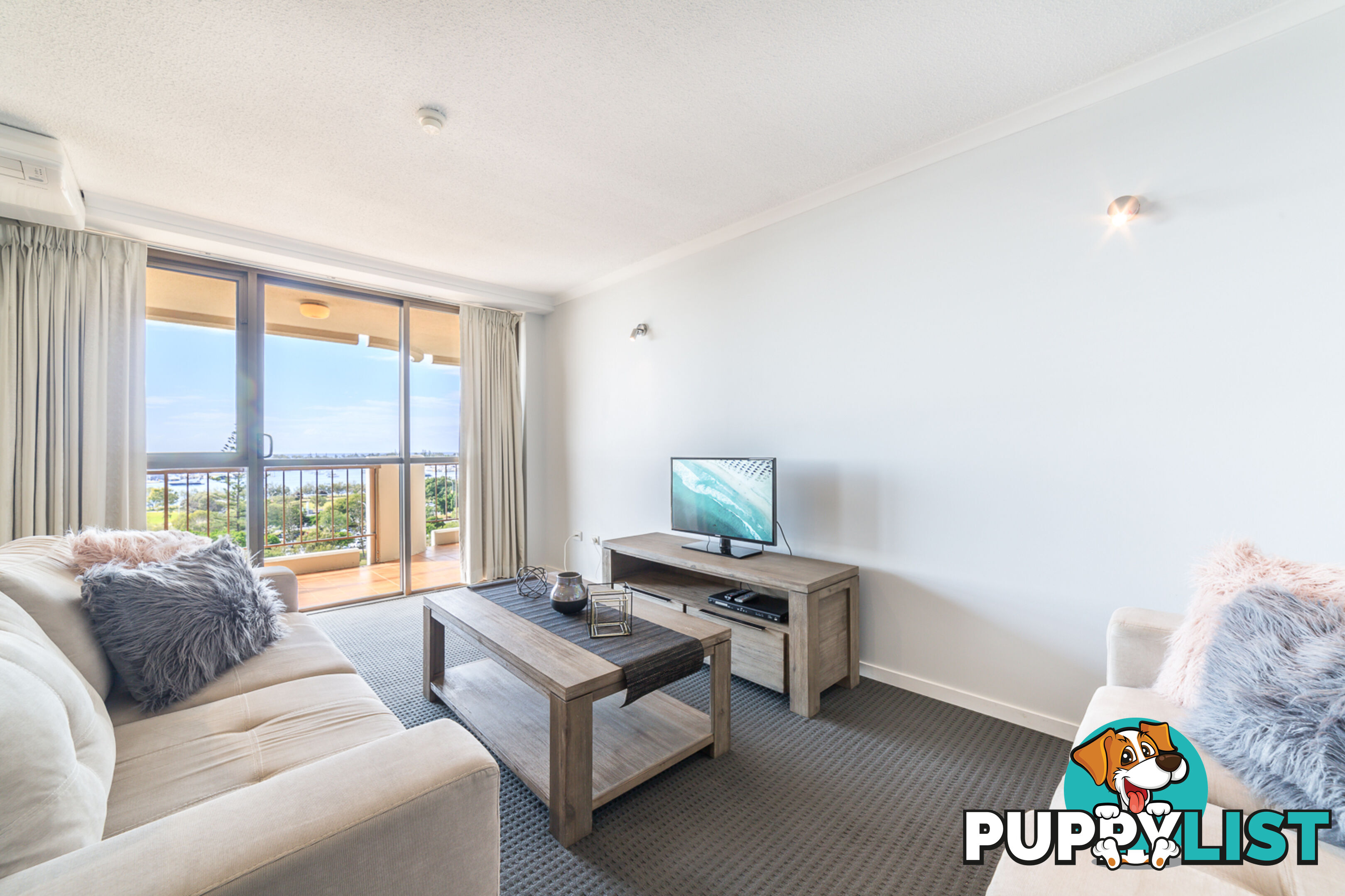 ID:21132069 10 Marine Parade Southport QLD 4215