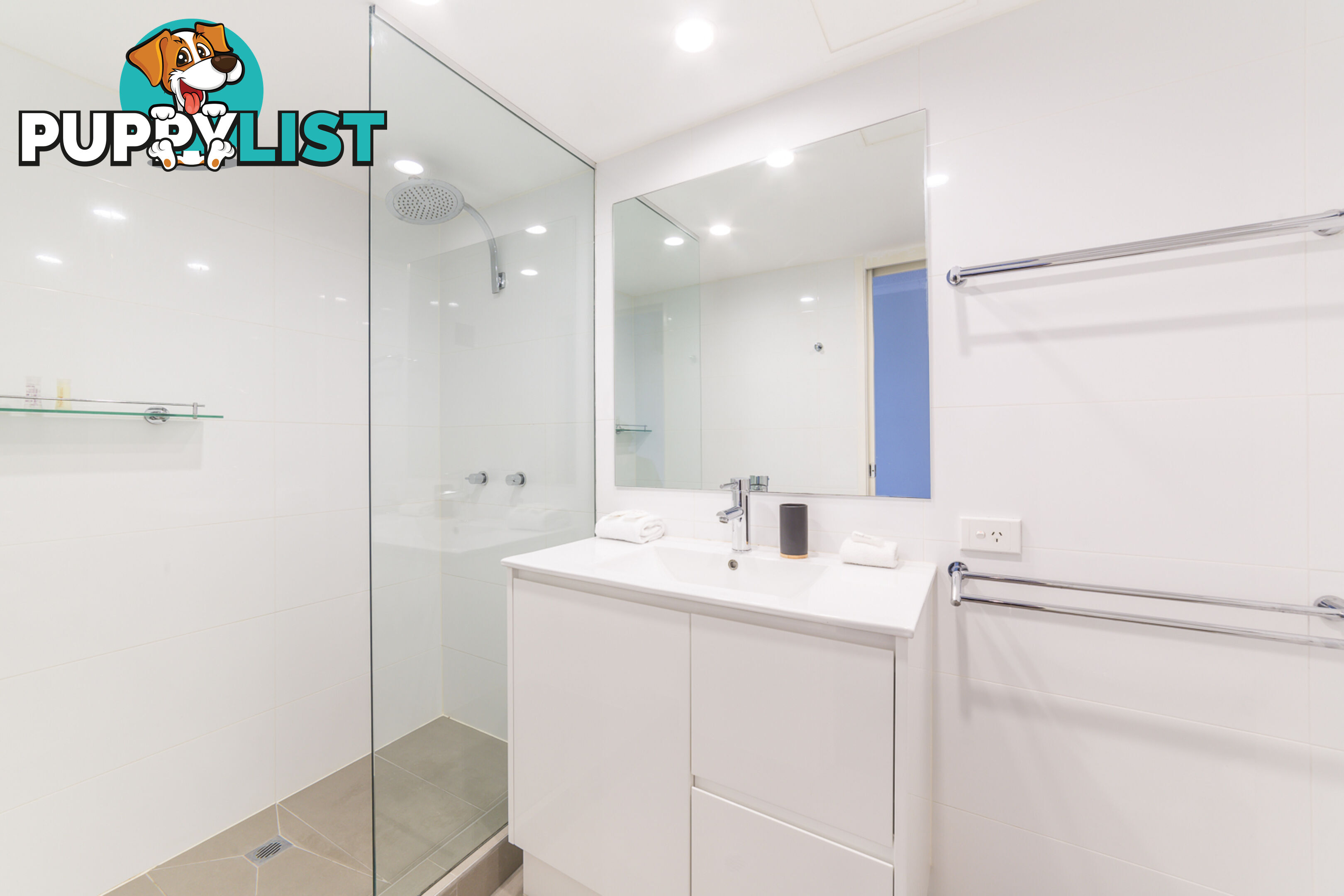 ID:21132069 10 Marine Parade Southport QLD 4215