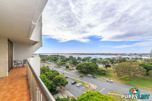 ID:21132069 10 Marine Parade Southport QLD 4215