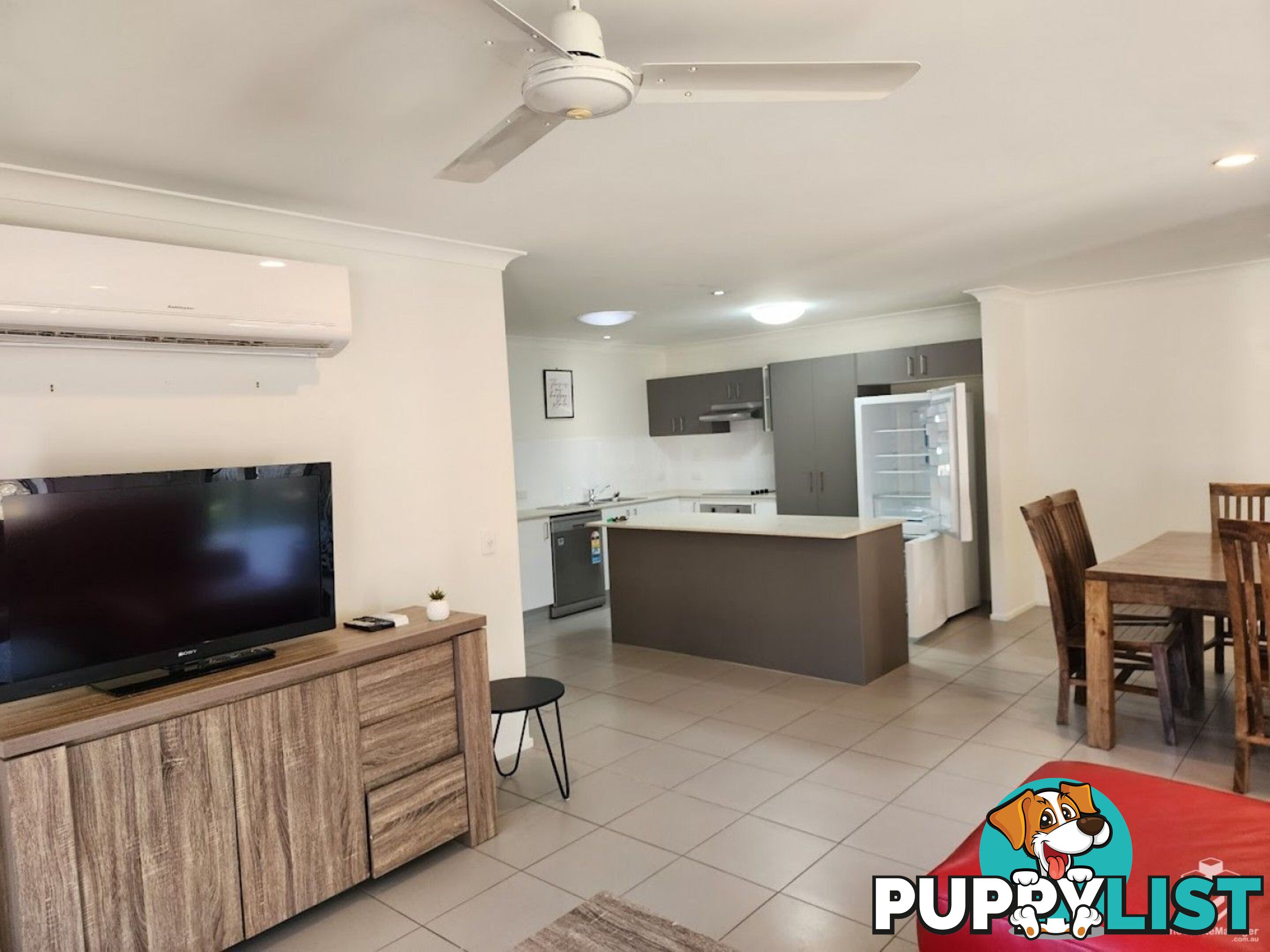 ID:21157345 230 Pulgul Street Urangan QLD 4655