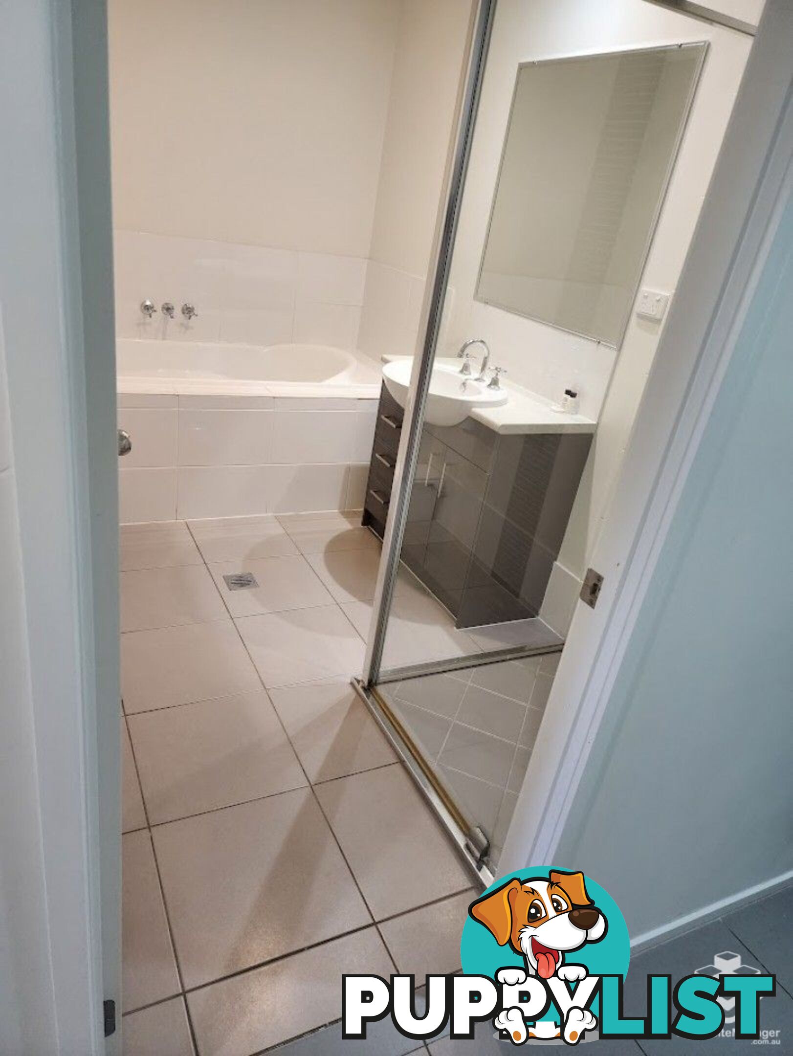 ID:21157345 230 Pulgul Street Urangan QLD 4655