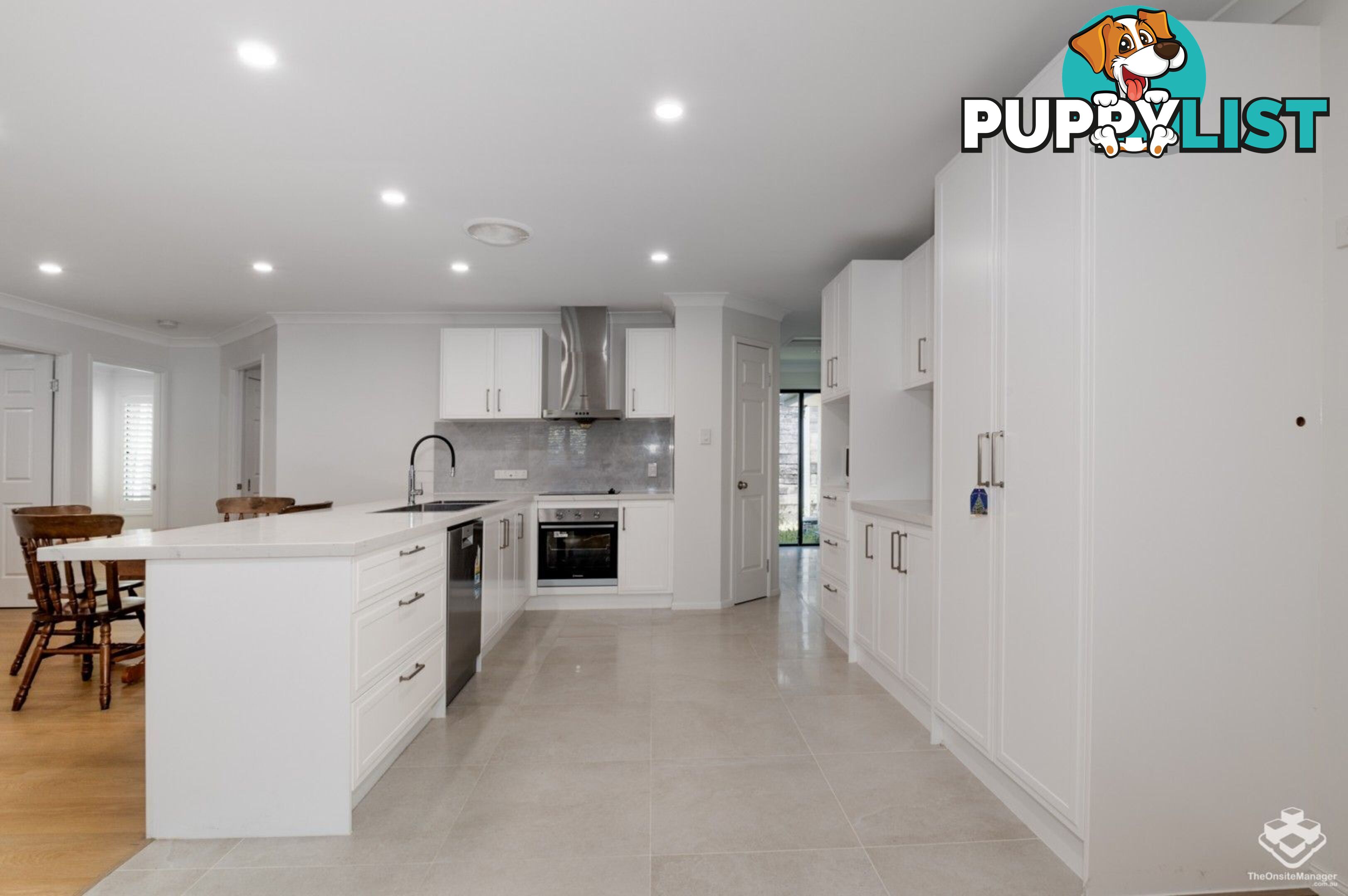 66 Whipbird Place Aspley QLD 4034