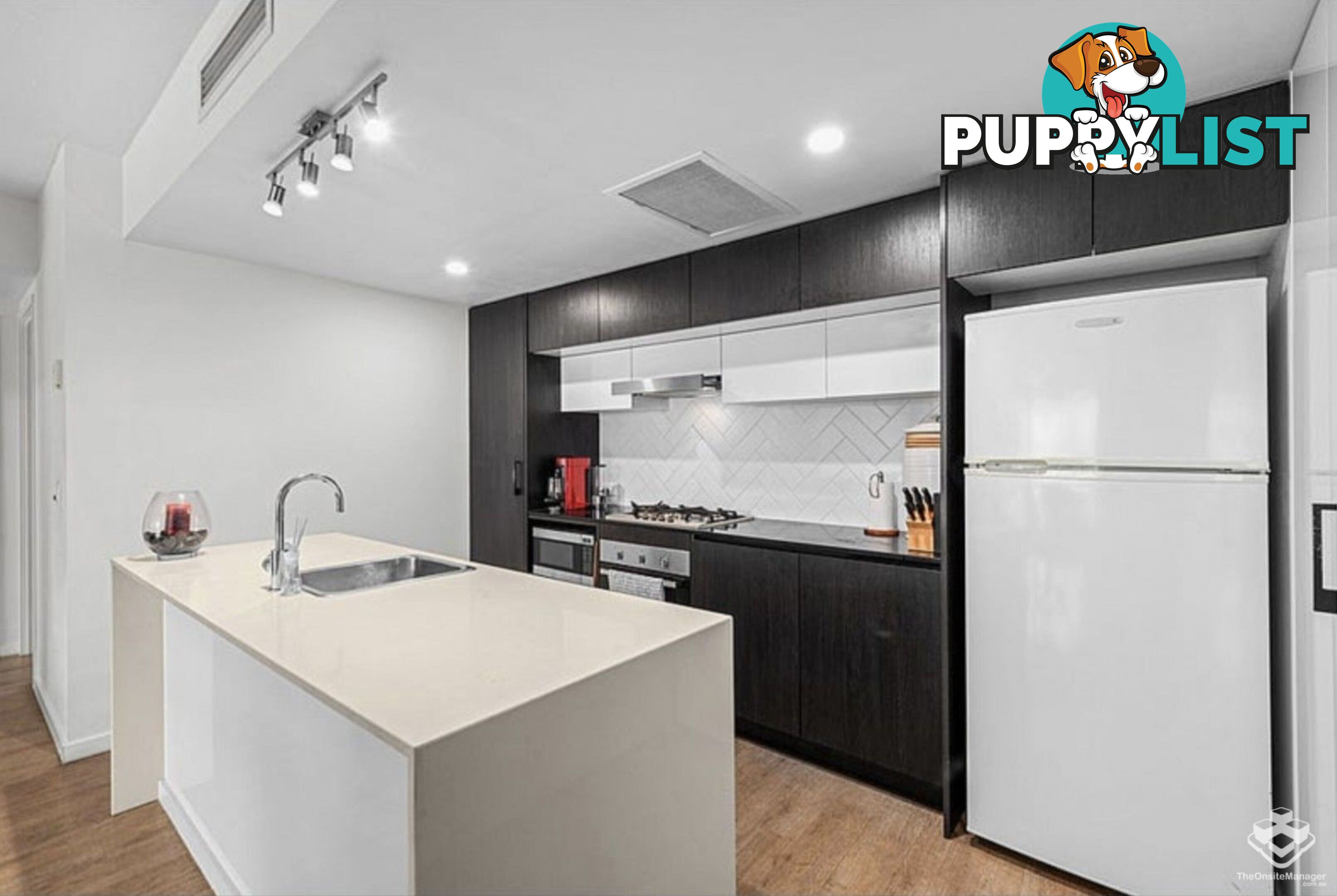 ID:21158676 573 Coronation Drive Toowong QLD 4066