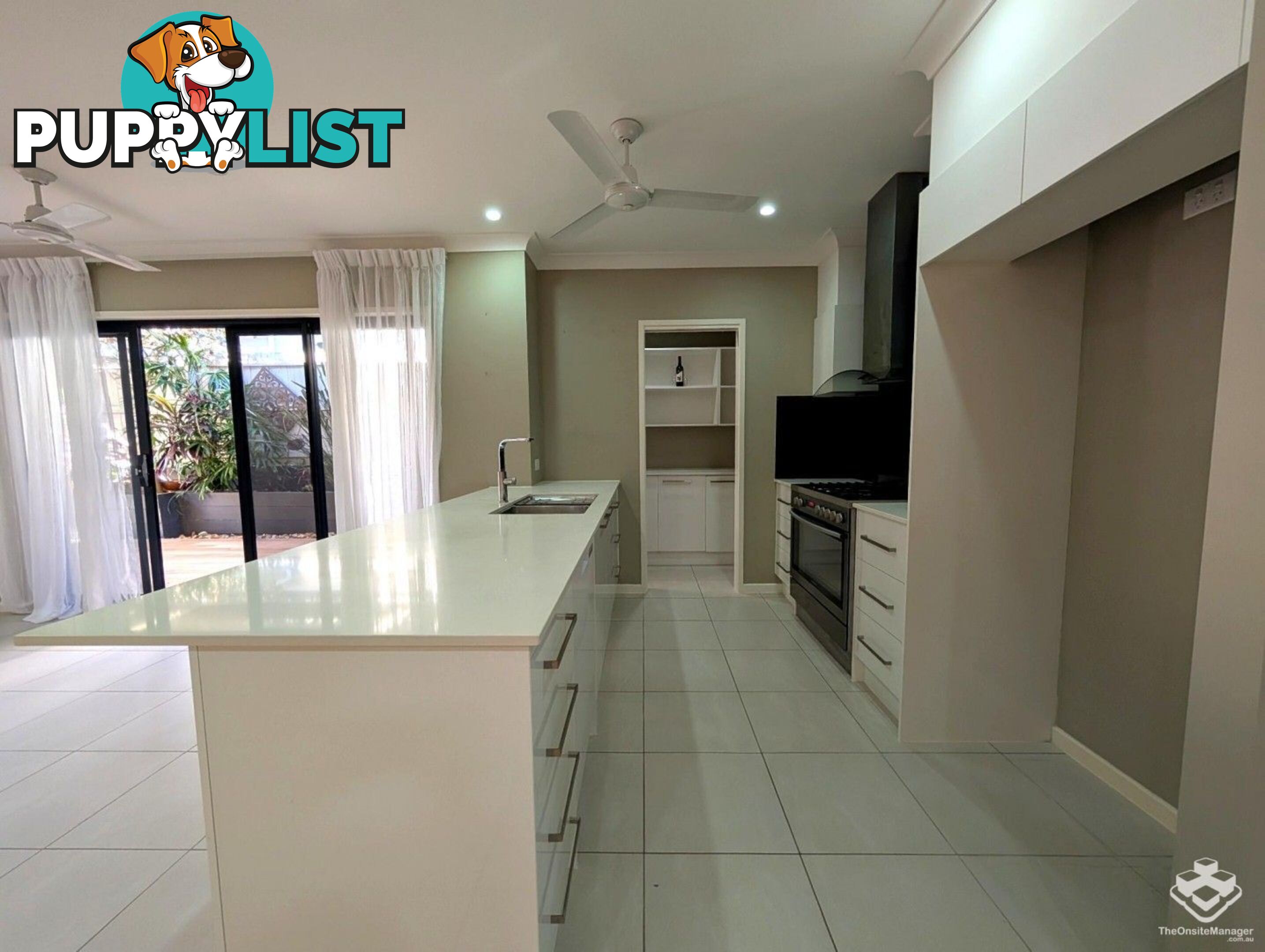 35 The Avenue heathwood QLD 4110