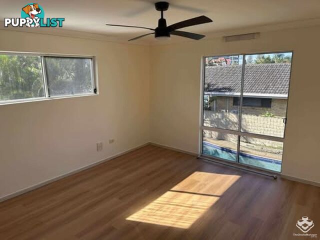 42 Markeri Street Mermaid Waters QLD 4218