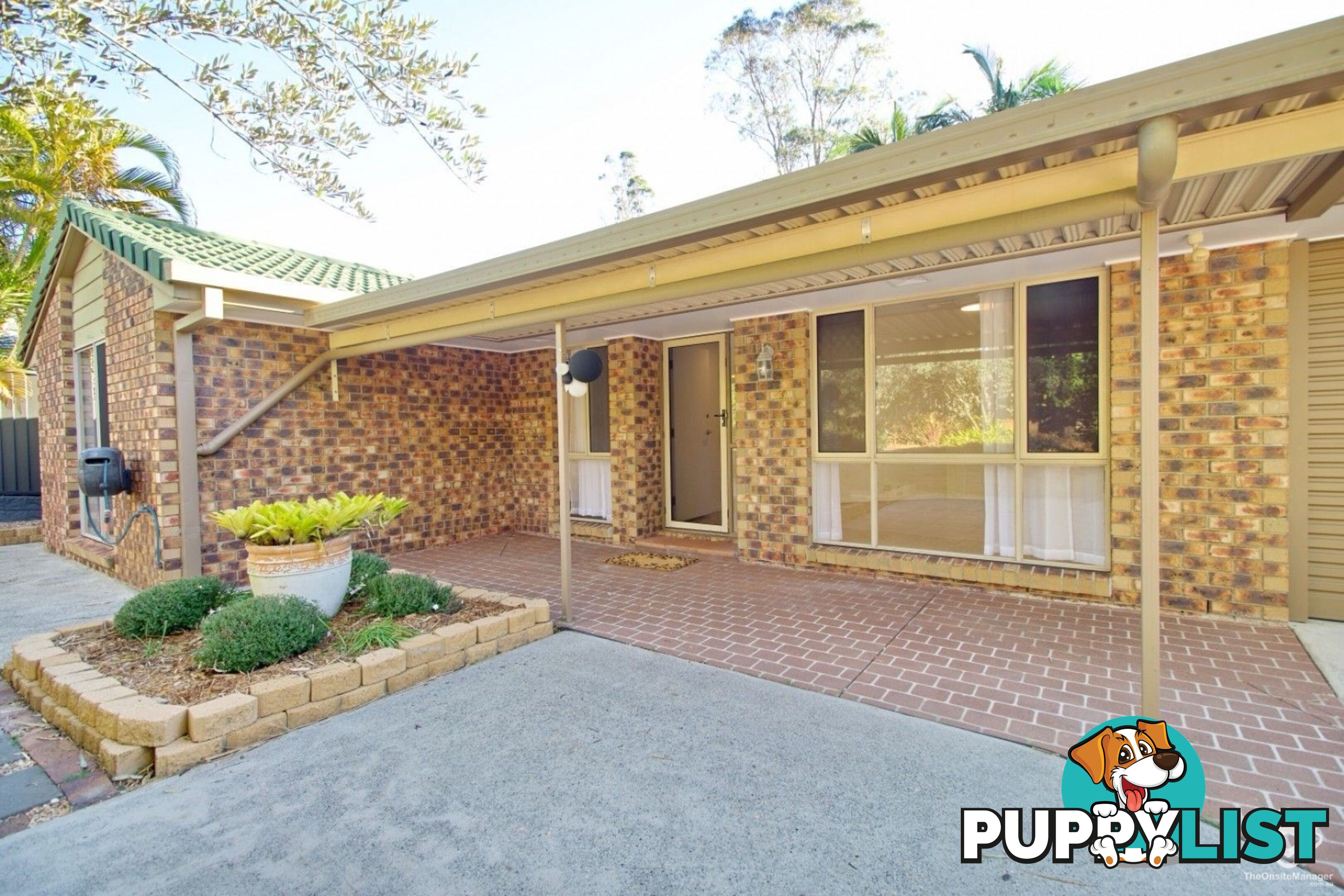 25 Dove Tree Crescent Sinnamon Park QLD 4073