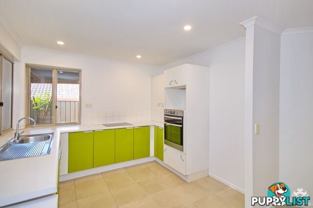 25 Dove Tree Crescent Sinnamon Park QLD 4073
