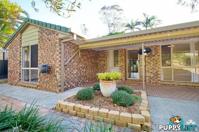 25 Dove Tree Crescent Sinnamon Park QLD 4073