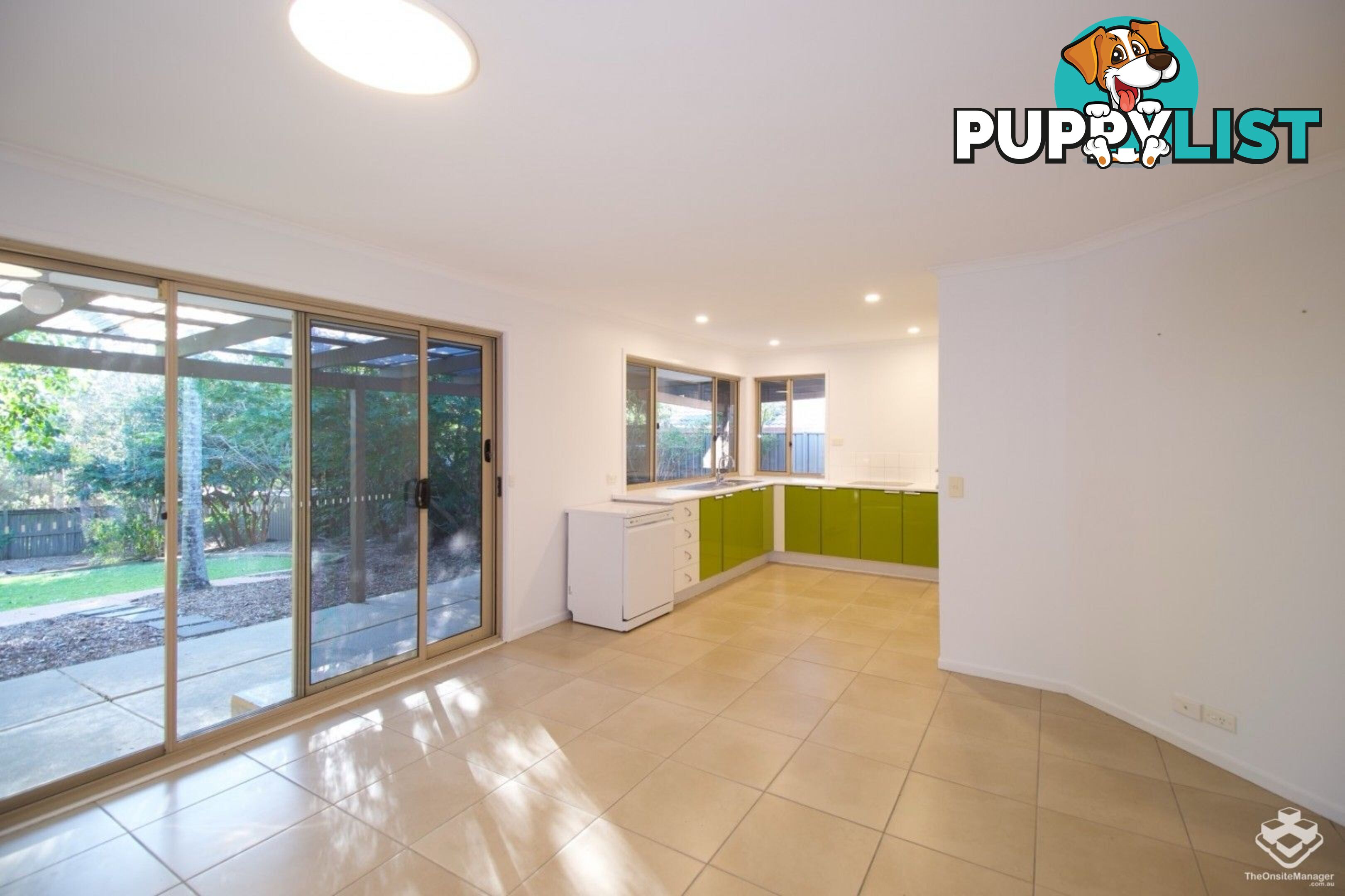 25 Dove Tree Crescent Sinnamon Park QLD 4073