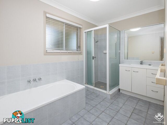 62 Major Street Manly West QLD 4179