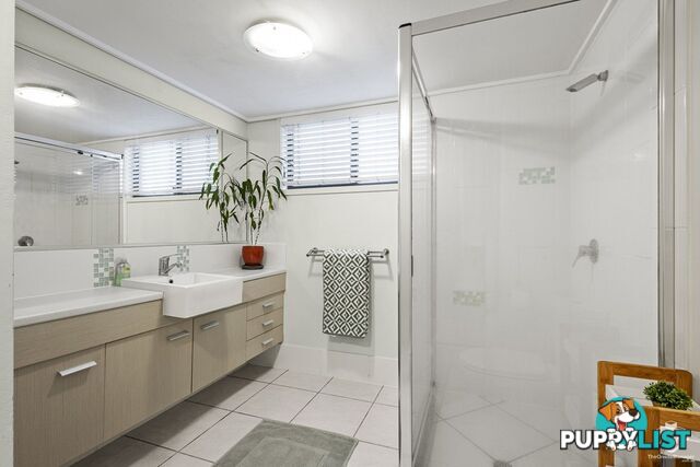 34/4 Grand Parade Kawana Island QLD 4575