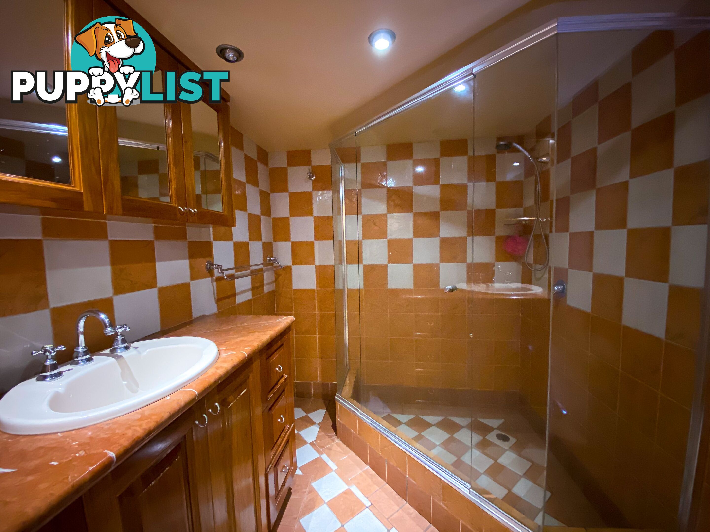 ID:21072596 29 Hill Avenue Burleigh Heads QLD 4220