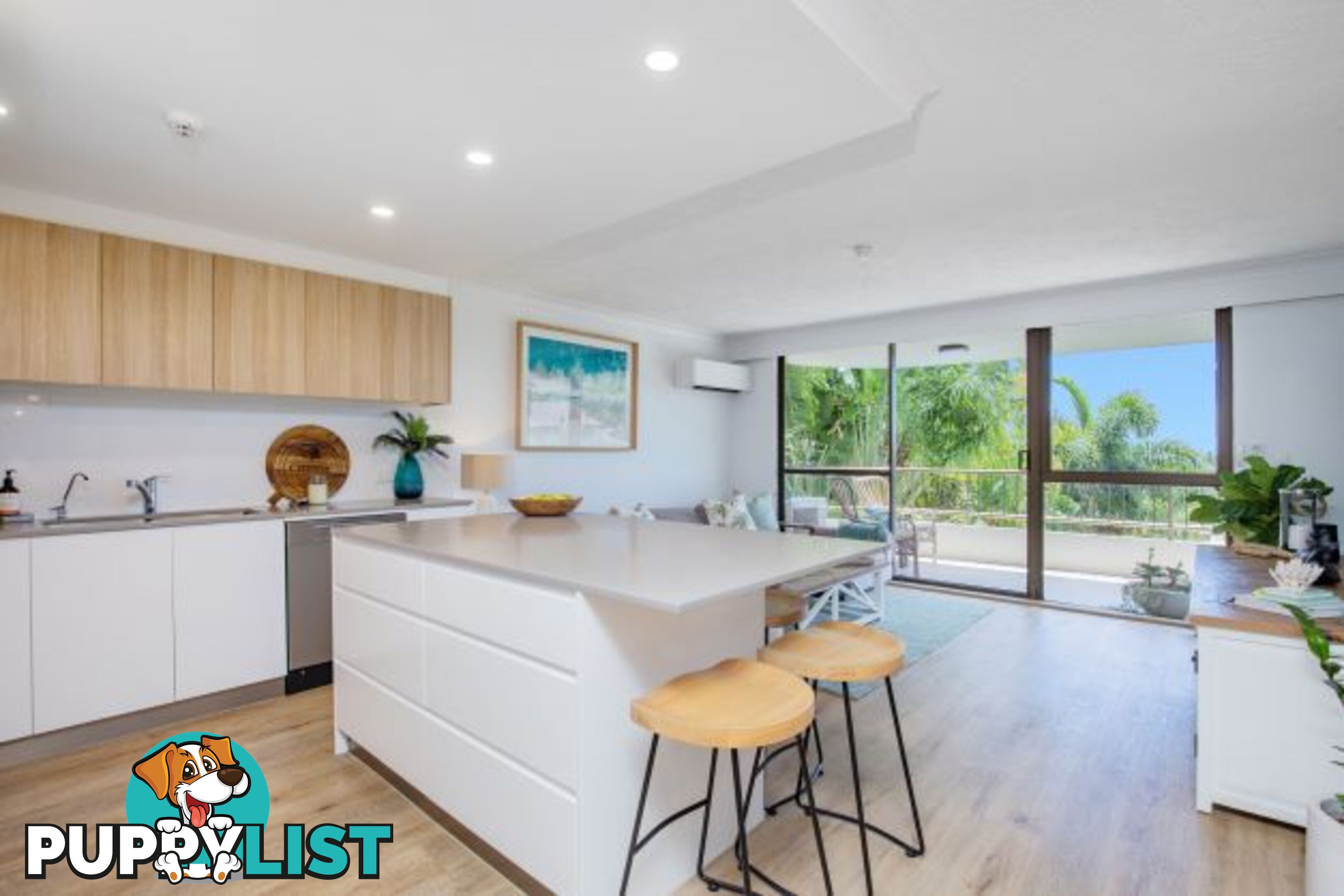 ID:21072596 29 Hill Avenue Burleigh Heads QLD 4220