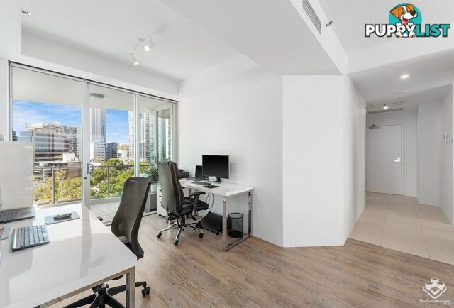 ID:21146622 40 Riverview Parade Surfers Paradise QLD 4217