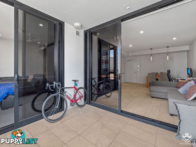 003 / 27 Commercial Road Newstead QLD 4006