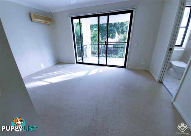 100/60 Caseys Road Hope Island QLD 4212