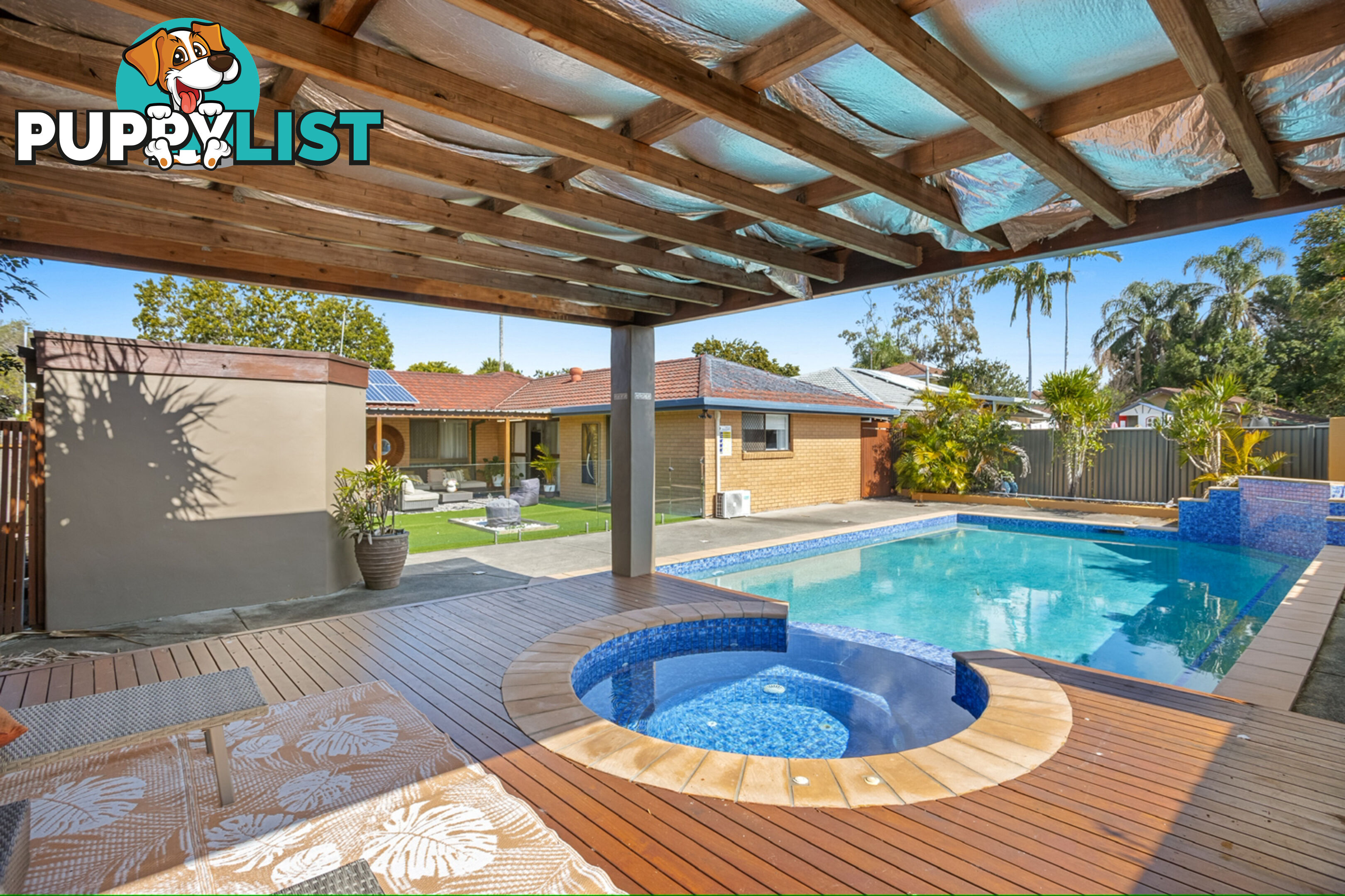 13 Dunkeith Avenue Benowa QLD 4217