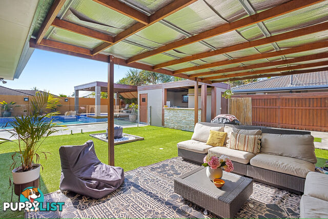 13 Dunkeith Avenue Benowa QLD 4217
