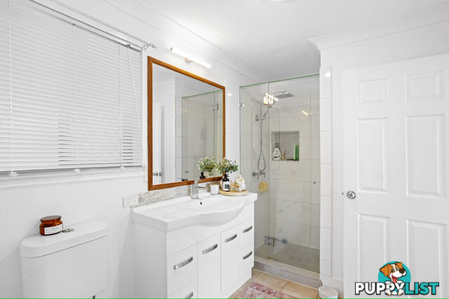 13 Dunkeith Avenue Benowa QLD 4217