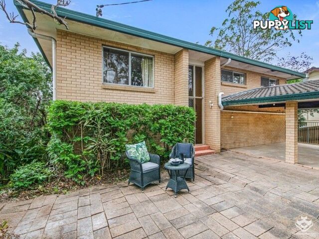 144 Burbong Street Chapel Hill QLD 4069