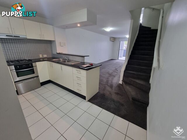 ID:21154838 10 Vernon Terrace Teneriffe QLD 4005