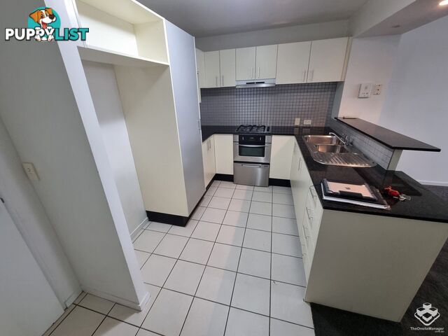 ID:21154838 10 Vernon Terrace Teneriffe QLD 4005