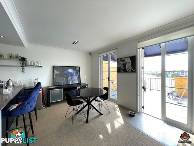 3030 The Boulevard Carrara QLD 4211