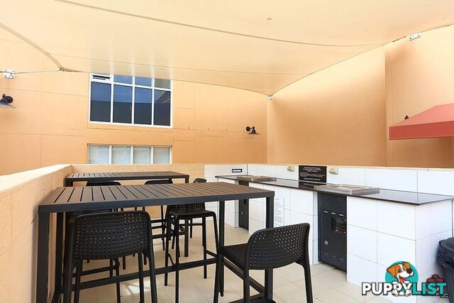 3030 The Boulevard Carrara QLD 4211