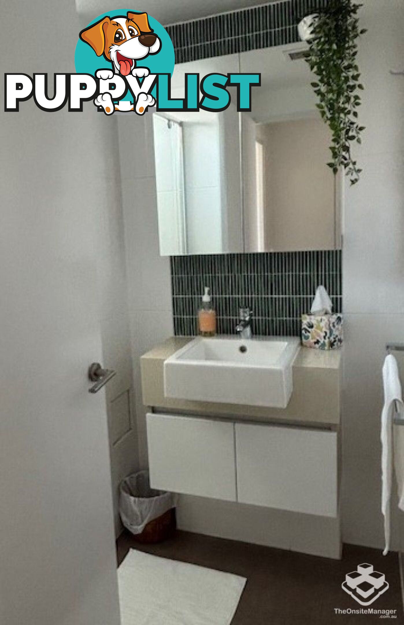 t17/28 Bayview Street Runaway Bay QLD 4216