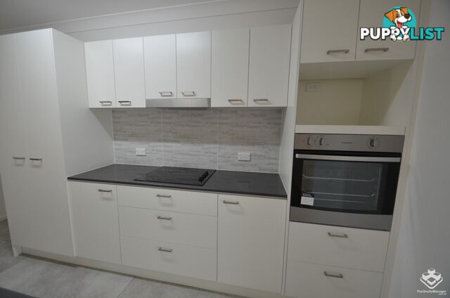 28 Claussen St Browns Plains QLD 4118