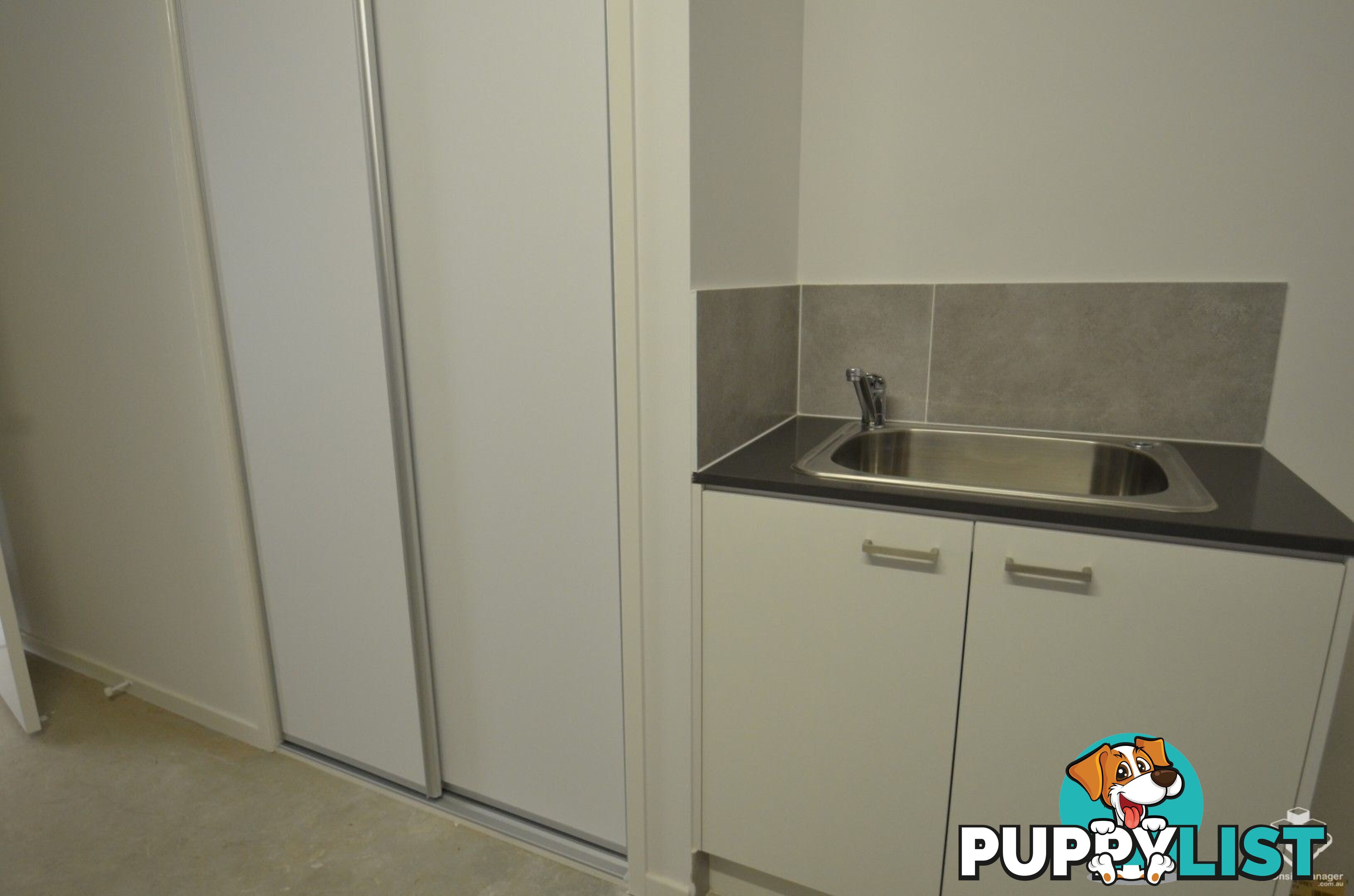 28 Claussen St Browns Plains QLD 4118