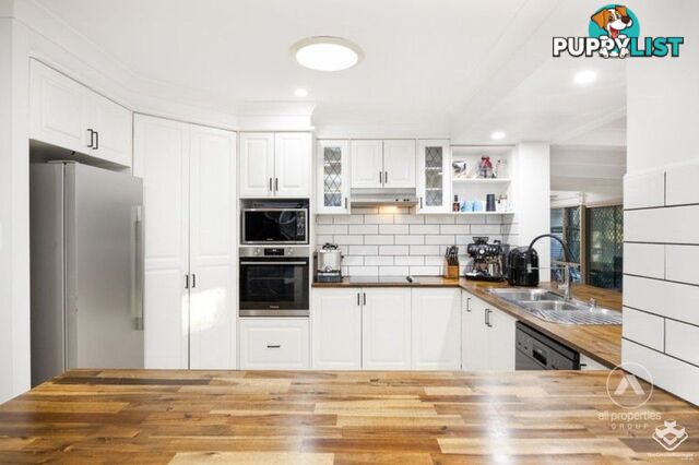 36 Leighton Drive Edens Landing QLD 4207