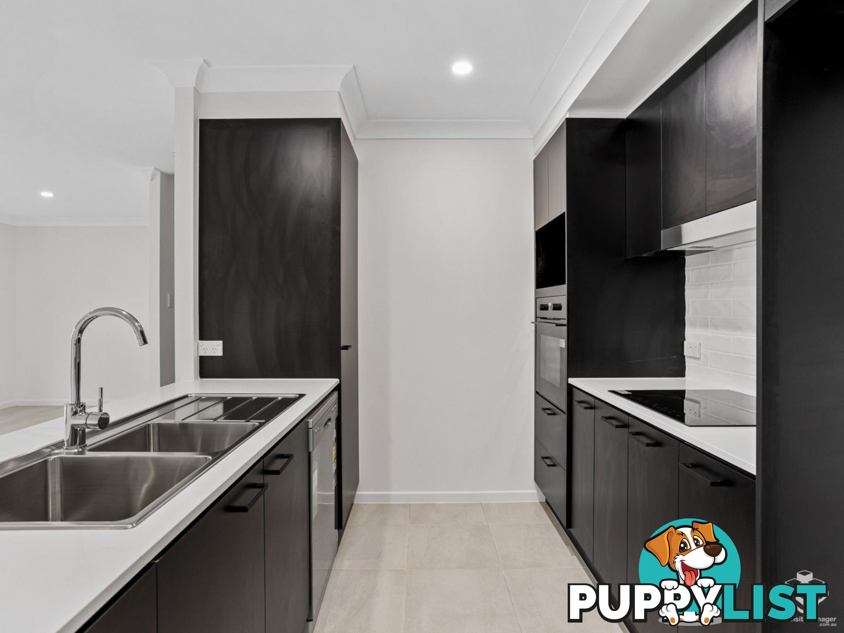 ID:21150738 6 Lakeview MORAYFIELD QLD 4506