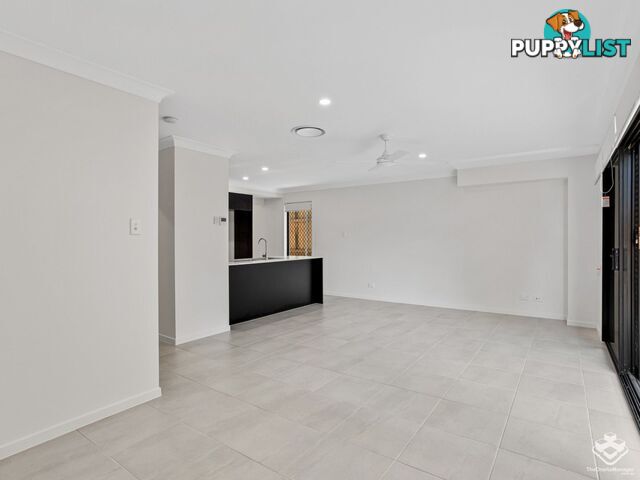 ID:21150738 6 Lakeview MORAYFIELD QLD 4506