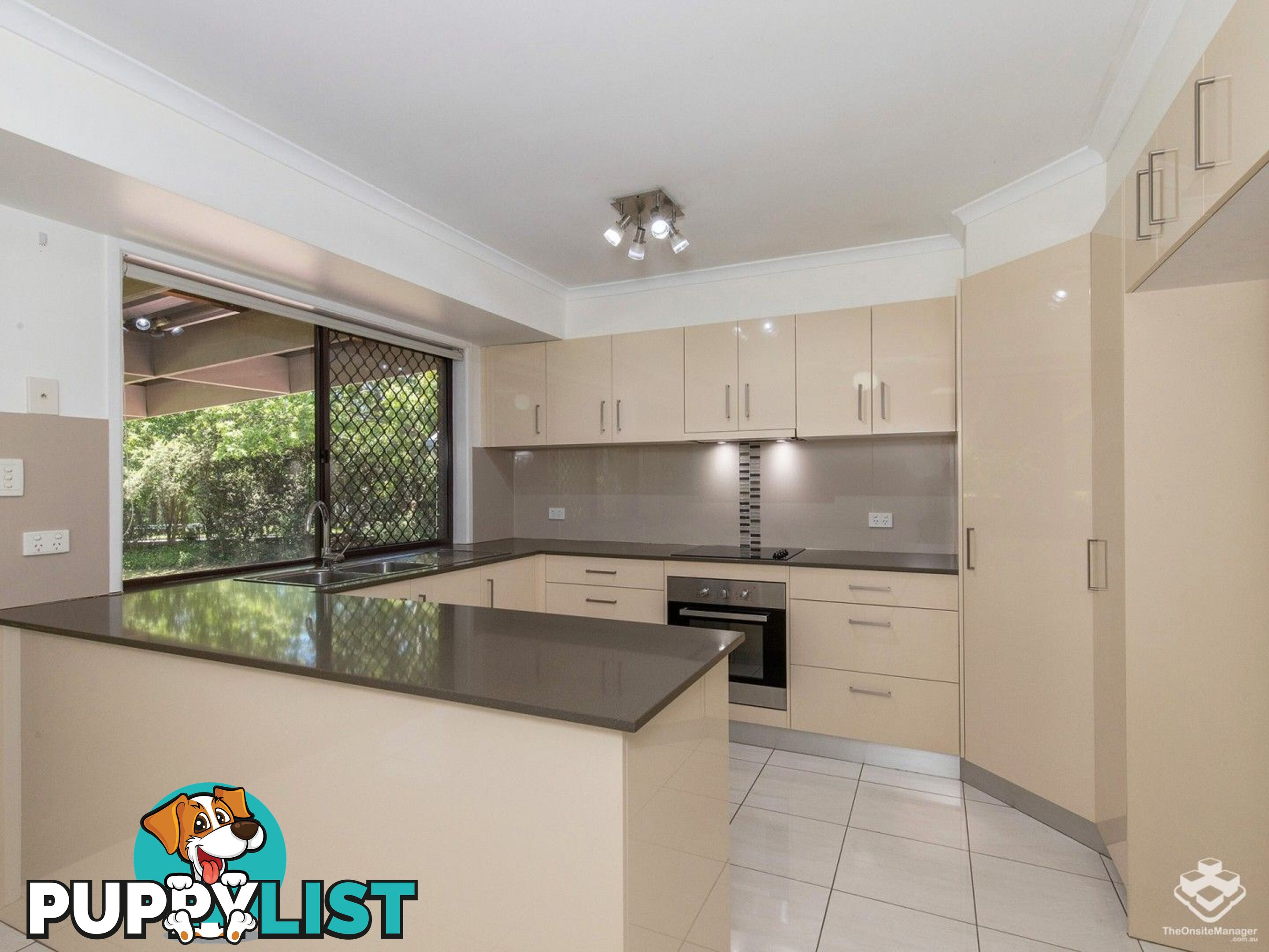 234 Banyula Drive Gaven QLD 4211