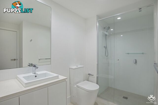 ID:21155751 2 Main Street Varsity Lakes QLD 4227