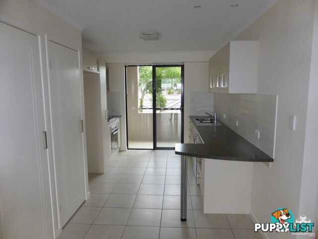 ID:21155152 6-24 Henry Street West End QLD 4810
