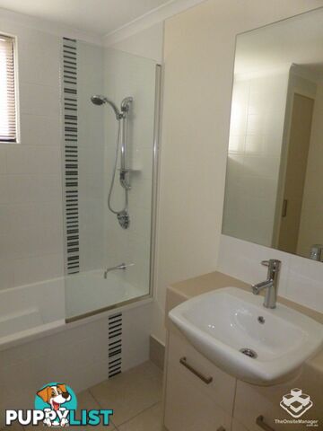 ID:21155152 6-24 Henry Street West End QLD 4810
