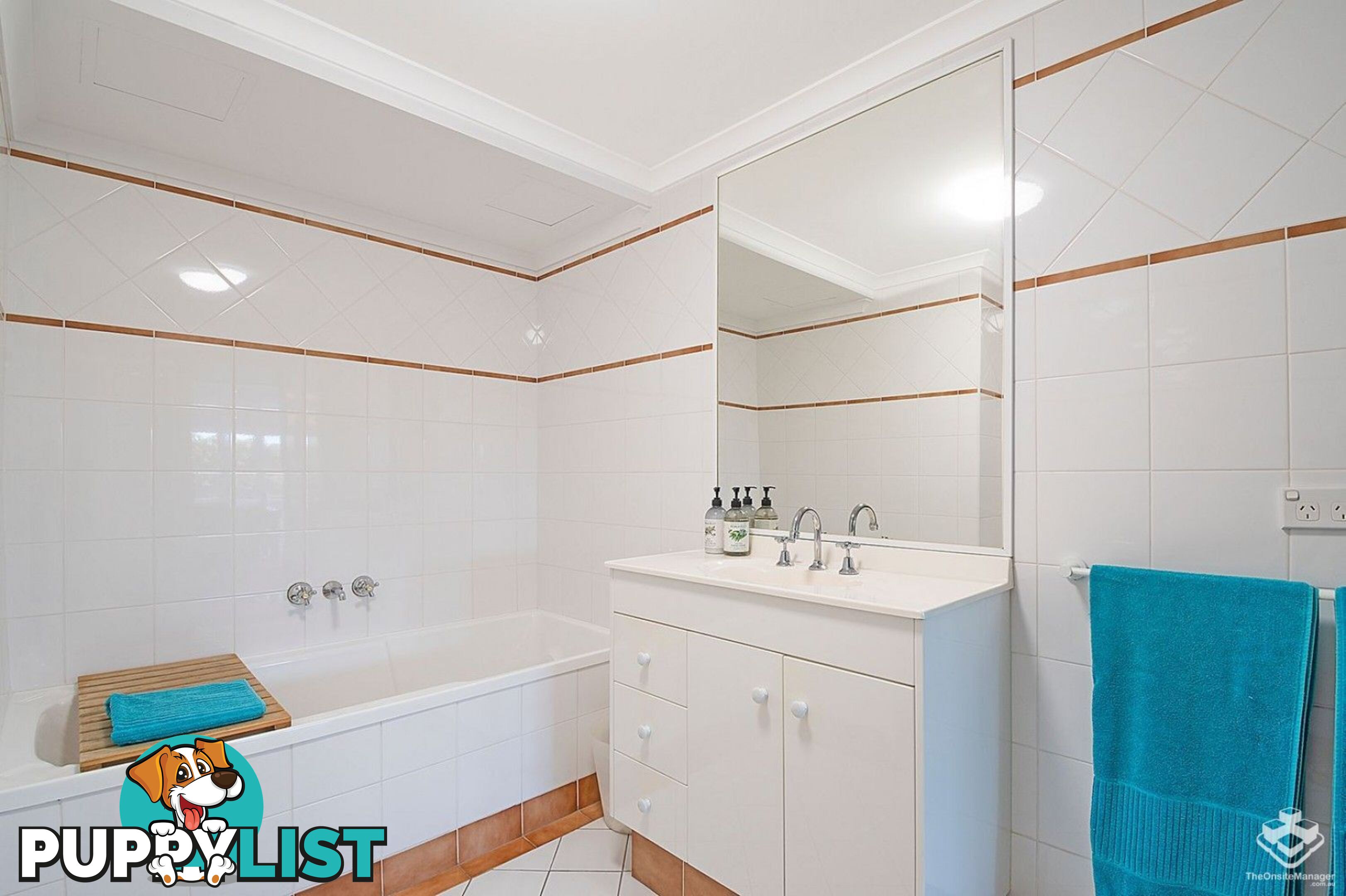 4/11-17 Hughes Avenue Main Beach QLD 4217