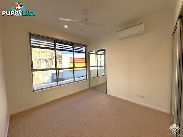 24/3400 Panorama Drive Carrara QLD 4211