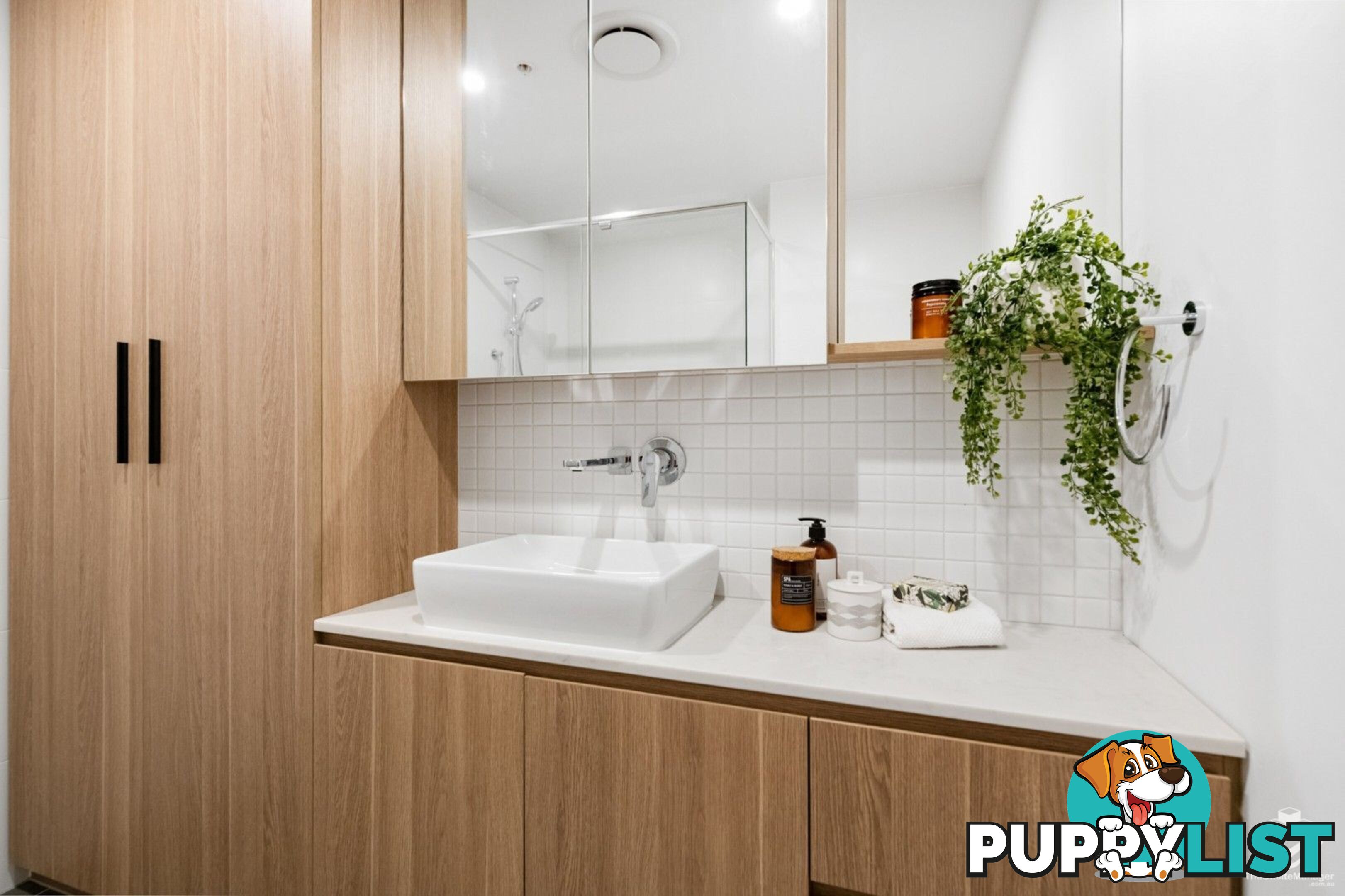 ID:21153267 19 Railway Terrace Milton QLD 4064