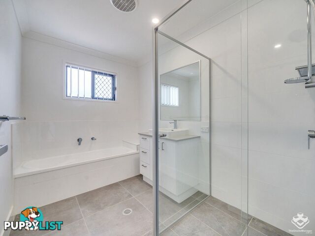 Everton Hills QLD 4053