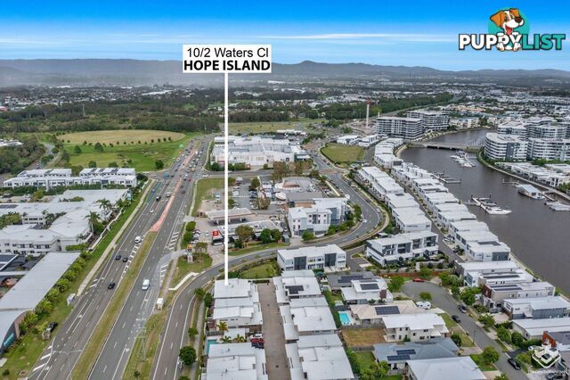 10/2 Waters Close Hope Island QLD 4212